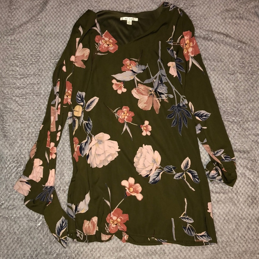 Flower tunic
